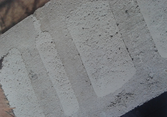 Hollow block filler