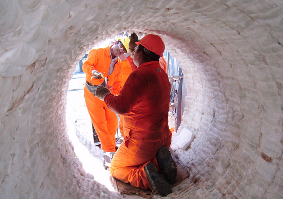 Cubrimiento con perlita mineral para resistir altas temperaturas